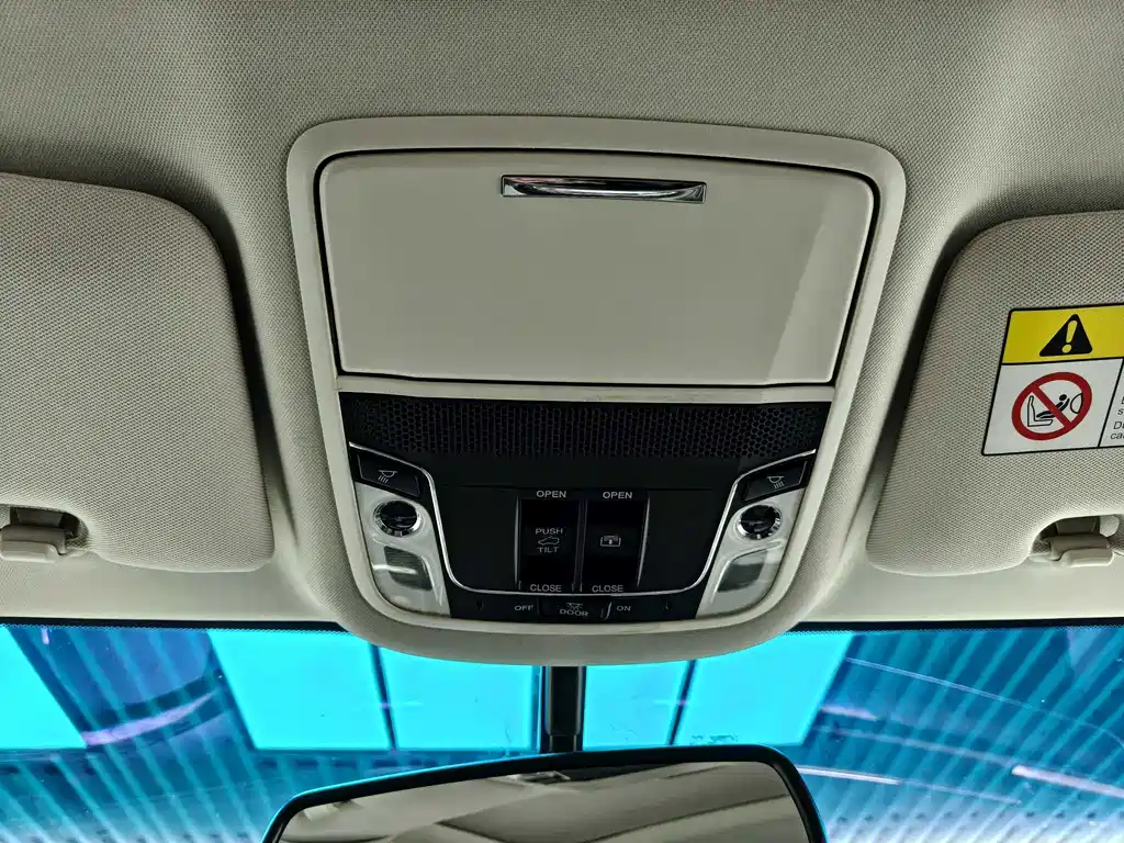 Honda Elysion 2019 — фото 11