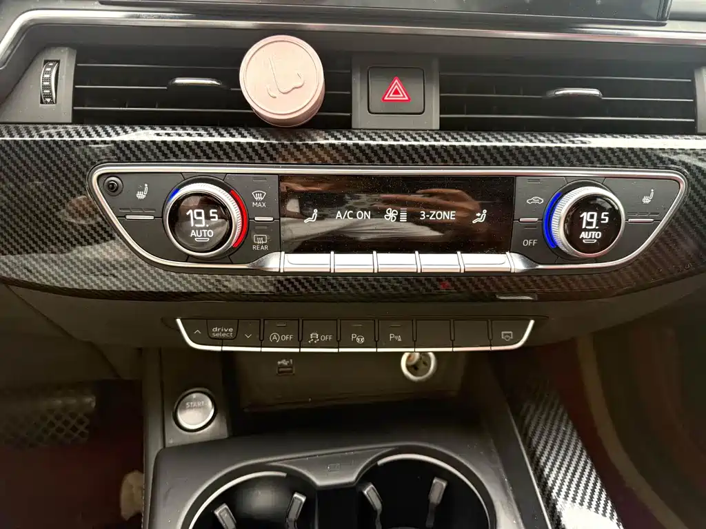 Audi A4L 2022