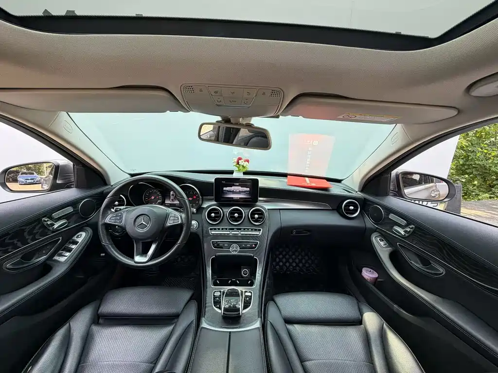 Mercedes-Benz C-Class 2018 — фото 5