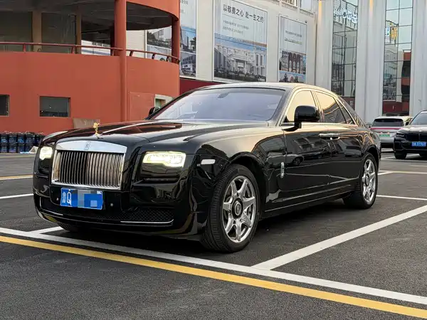 Rolls-Royce Ghost 2010