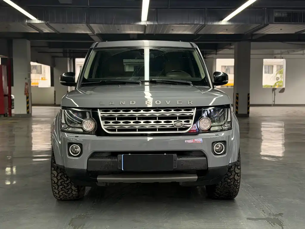Land Rover Discovery 2017 — фото 3