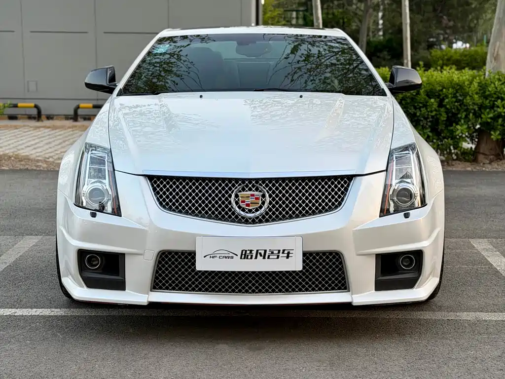 Cadillac CTS 2017 — фото 2