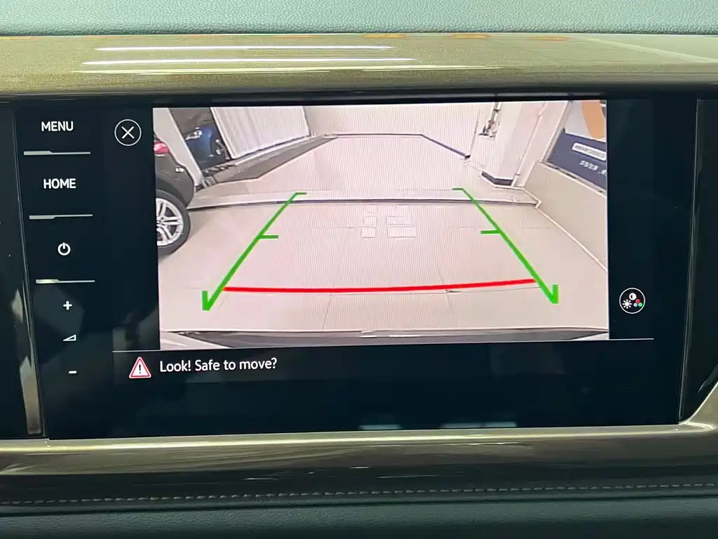 Volkswagen Tharu 2022 — фото 11
