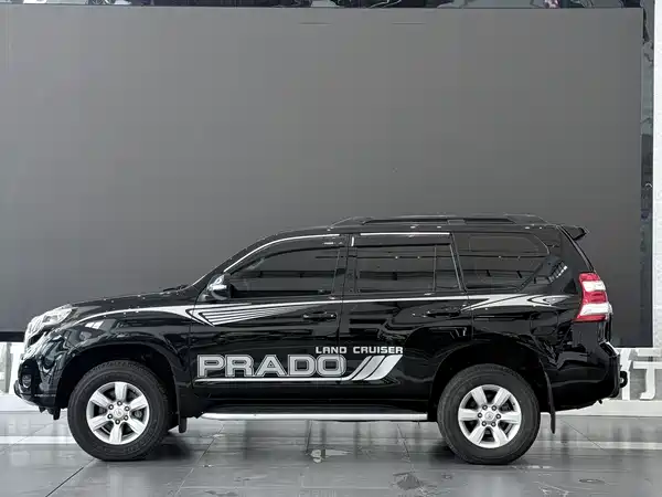 Toyota Prado 2016