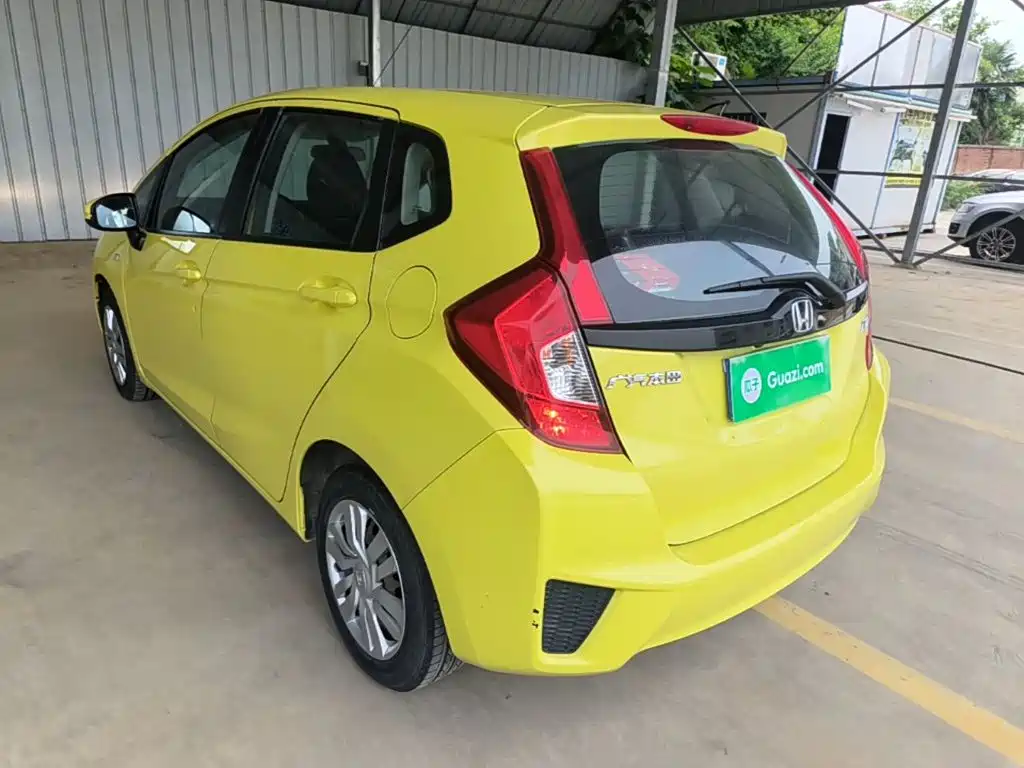 Honda Fit 2016 — фото 5