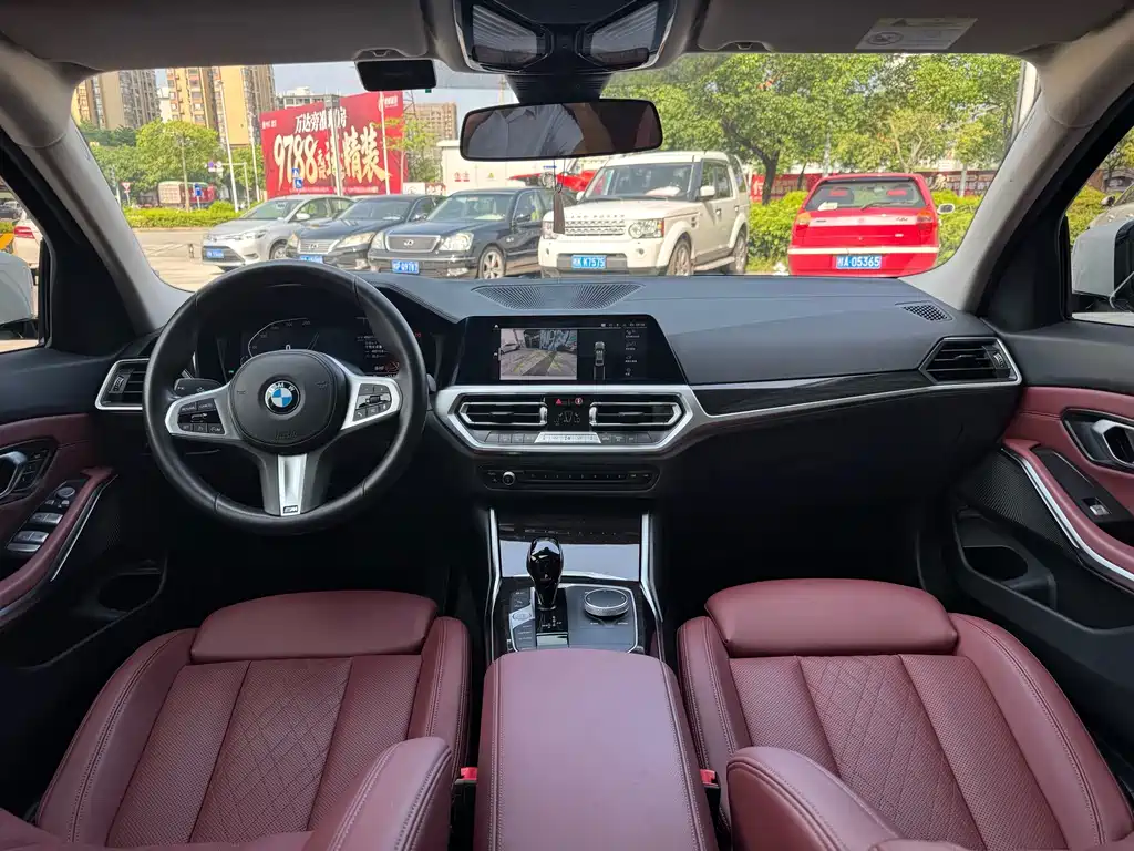 BMW 3 Series 2022 — фото 14
