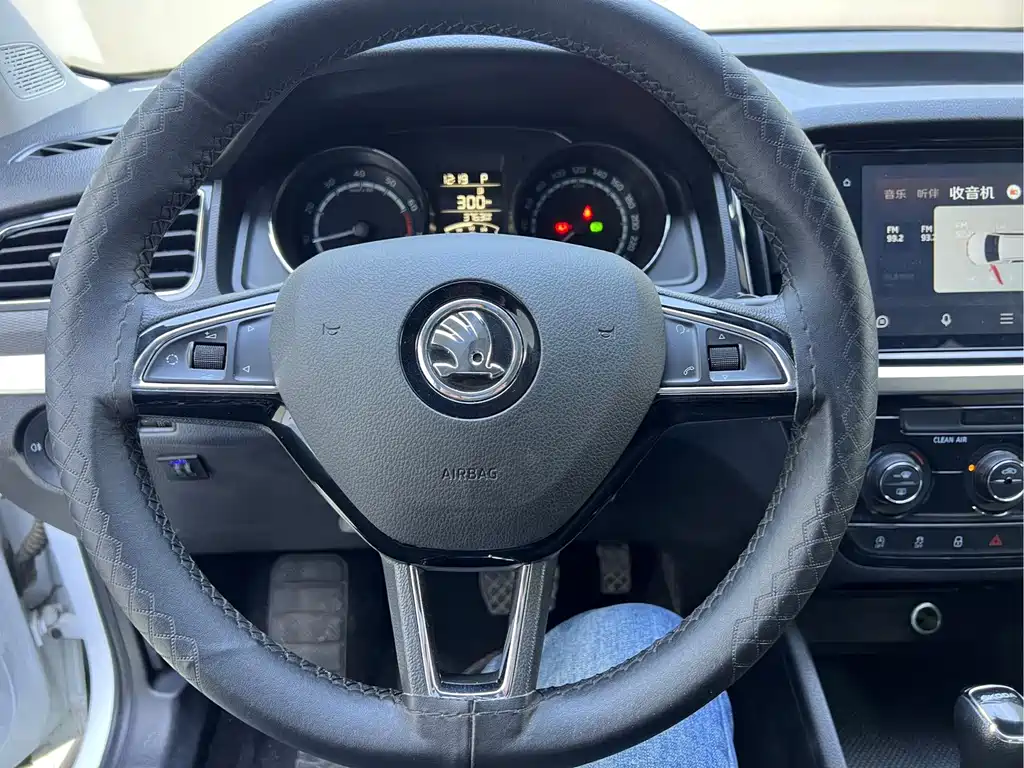 Skoda Kamiq 2023 — фото 13