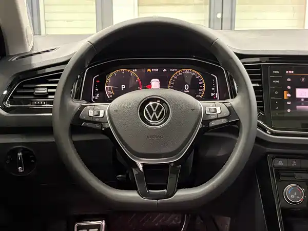 Volkswagen T-Roc 2022