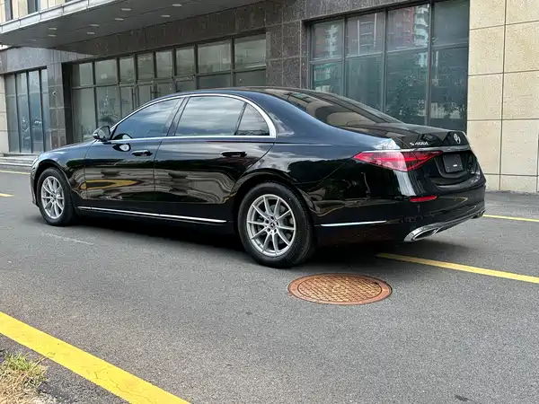 Mercedes-Benz S-Class 2021