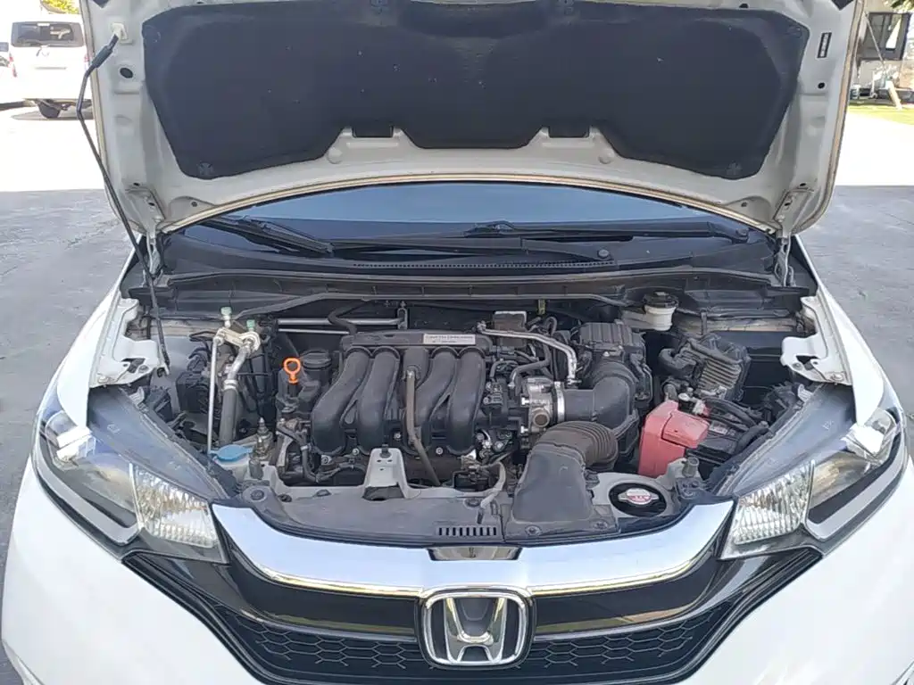 Honda Fit 2018 — фото 20