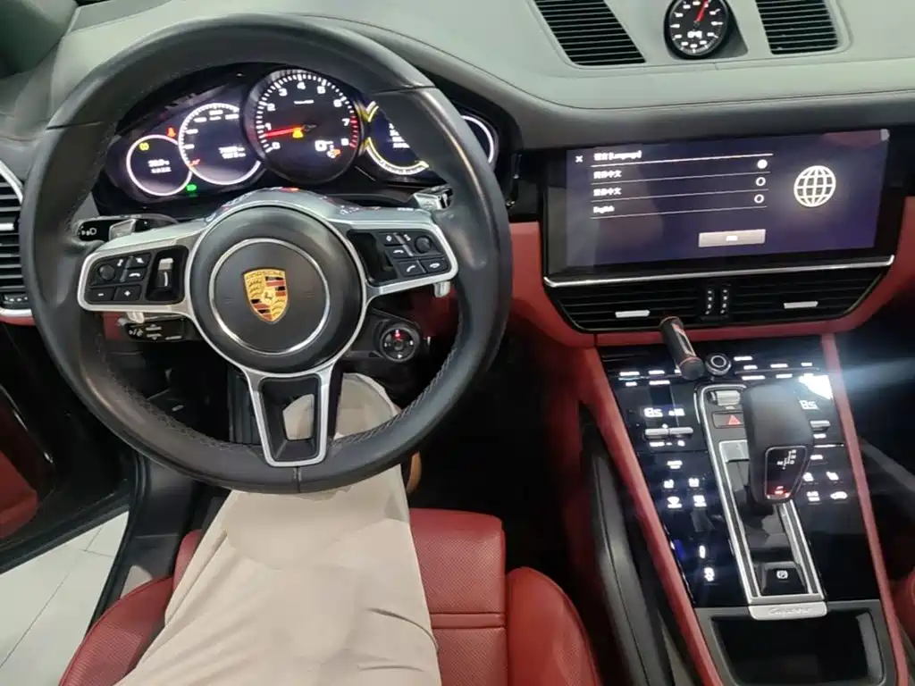 Porsche Cayenne 2022 — фото 10