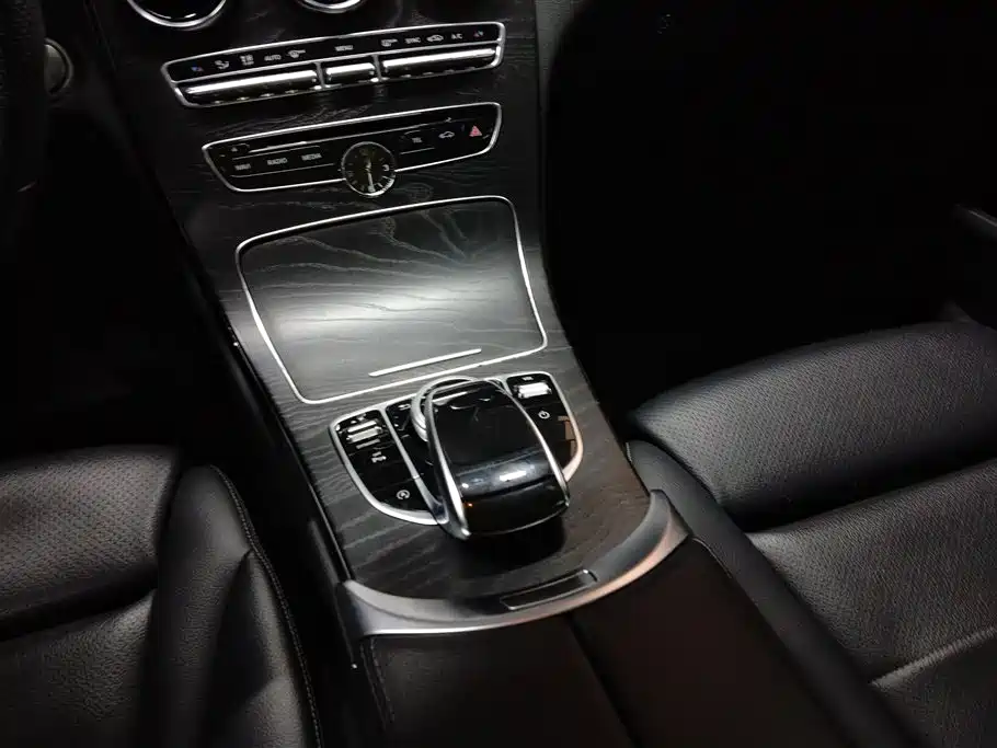 Mercedes-Benz C-Class 2016 — фото 16