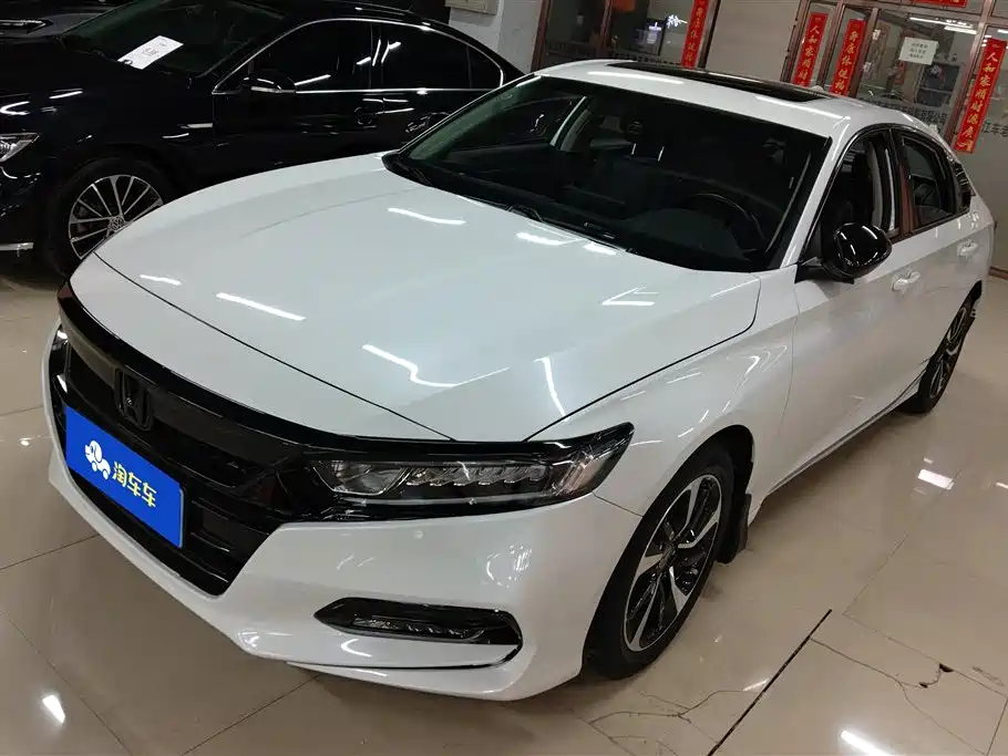 Honda Accord 2021 — фото 1
