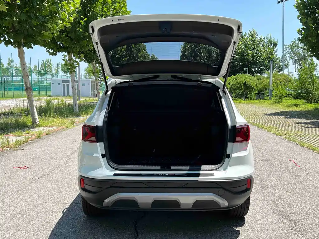 Jetta VS5 2022