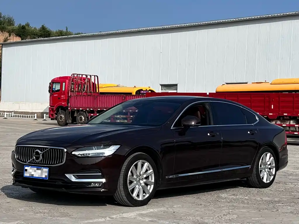 Volvo S90 2020 — фото 1