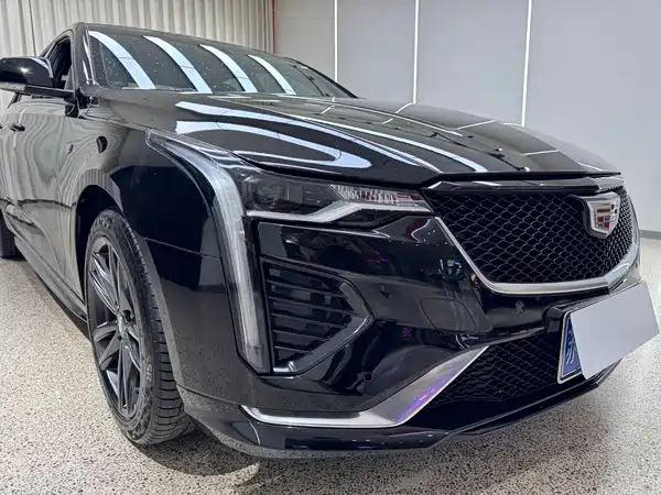 Cadillac CT4 2023