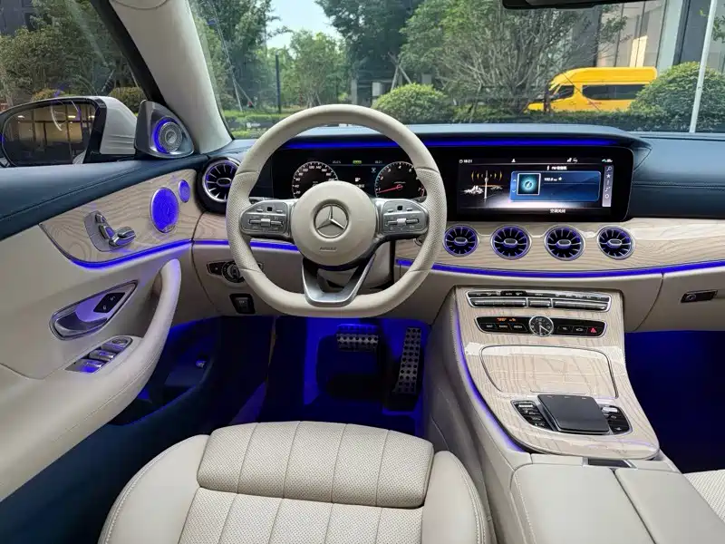 Mercedes-Benz E-Class 2020 — фото 7