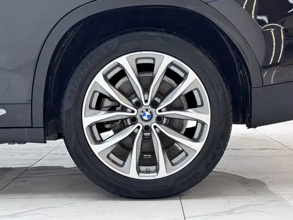 BMW X3 2021