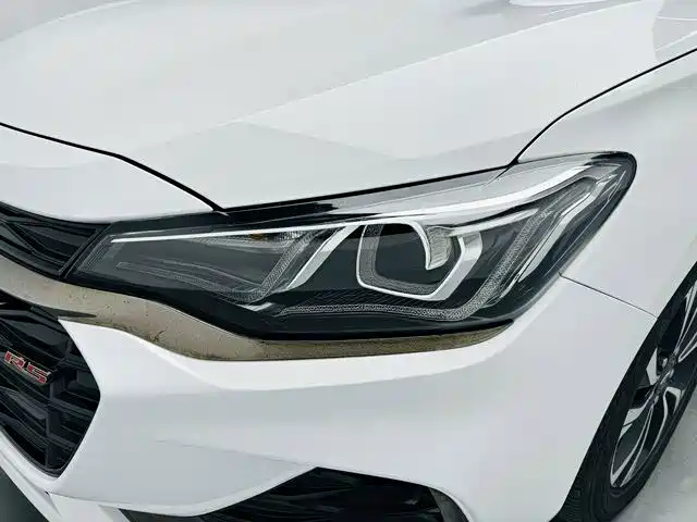 Chevrolet Monza 2021 — фото 18