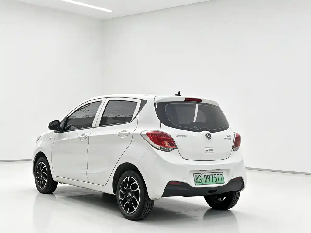 Changan Benben E-Star 2022 — фото 6