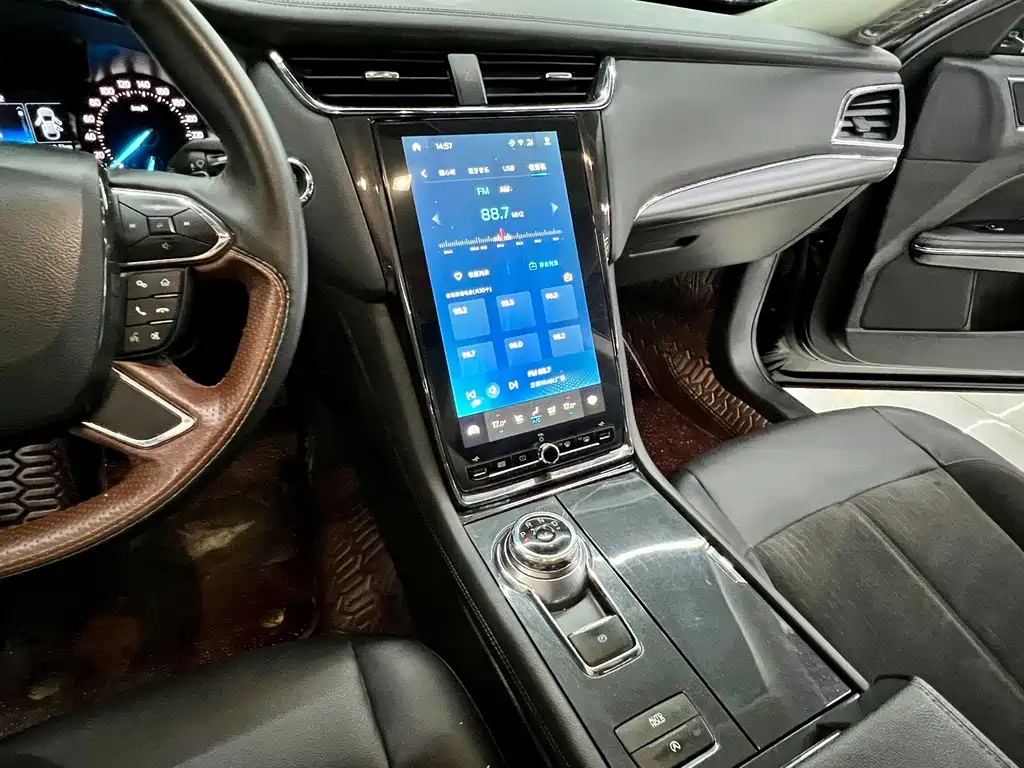 Ford Taurus 2021 — фото 12