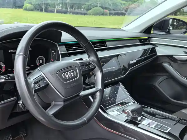 Audi A8 2019