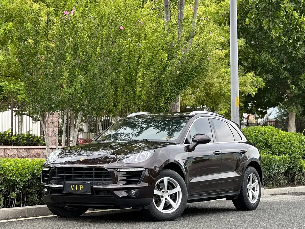 Porsche Macan 2016 — фото 1