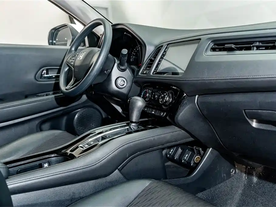 Honda Vezel 2021 — фото 16
