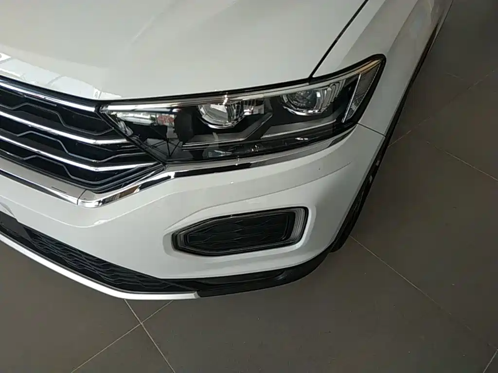 Volkswagen T-Roc 2019 — фото 24
