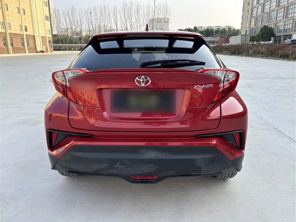 Toyota C-HR 2021 — фото 22