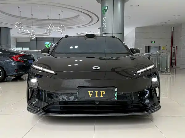 NIO ET5T 2024