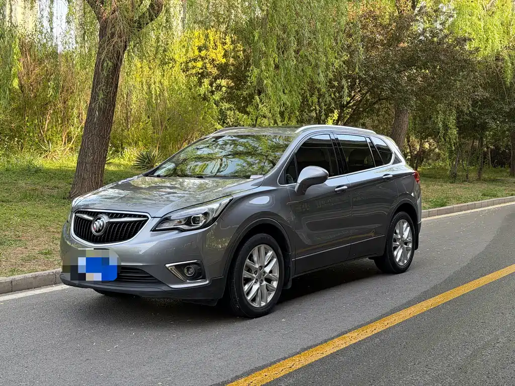 Buick Envision Plus 2018 — фото 1
