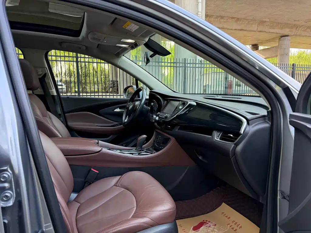 Buick Envision Plus 2018 — фото 10