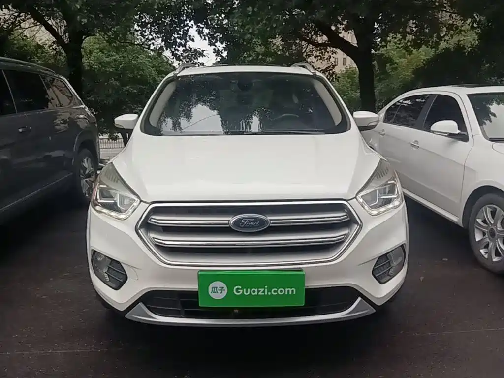 Ford Kuga 2017 — фото 3