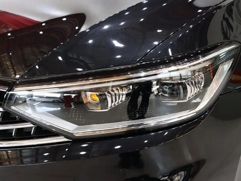 Volkswagen Magotan 2024