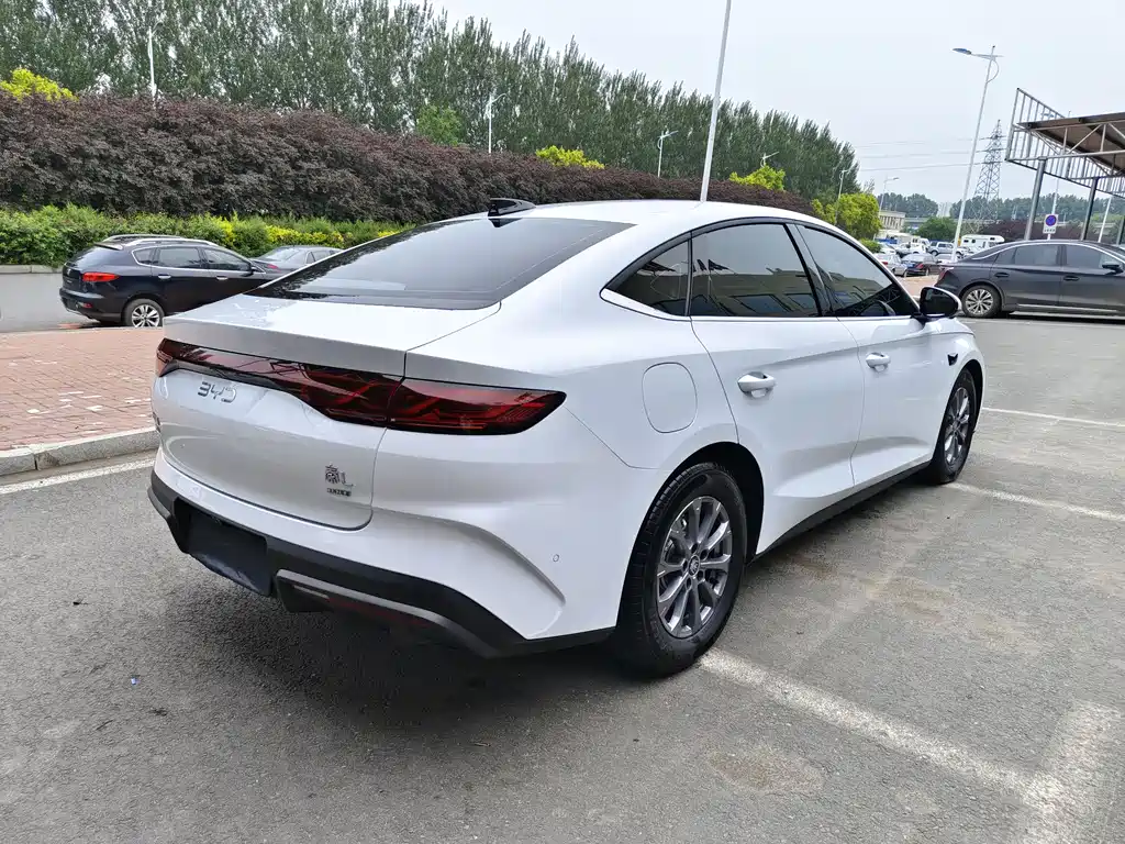 BYD Qin L 2025 — фото 4