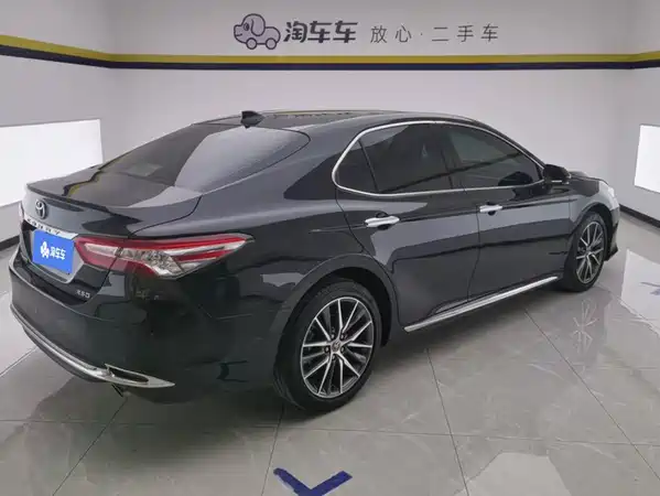 Toyota Camry 2023