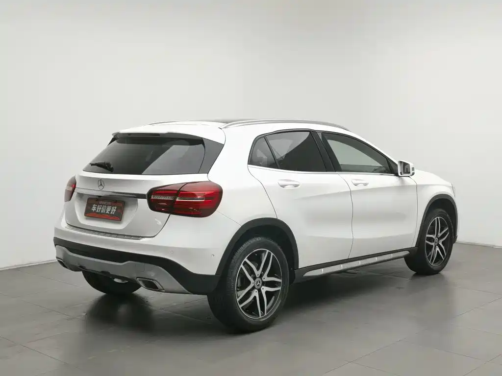 Mercedes-Benz GLA 2018 — фото 2