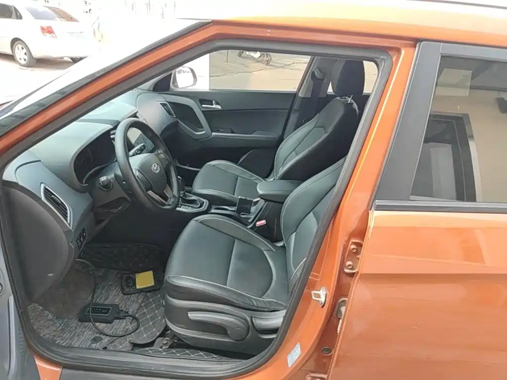 Hyundai ix25 2015 — фото 15
