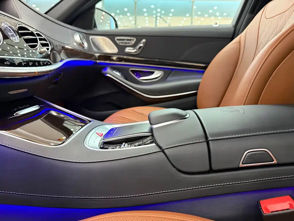 Mercedes-Benz Maybach S-Class 2020 — фото 18