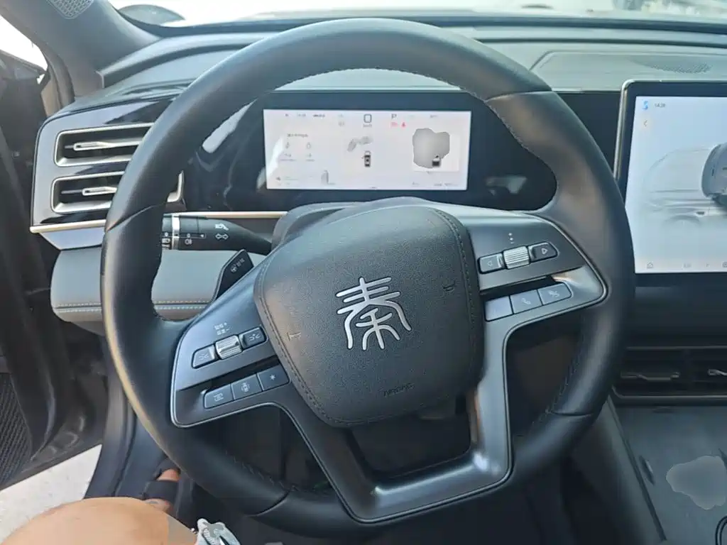 BYD Qin L 2025 — фото 11