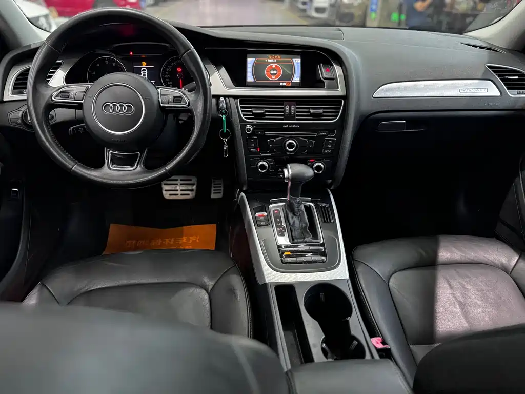 Audi A4L 2015 — фото 14