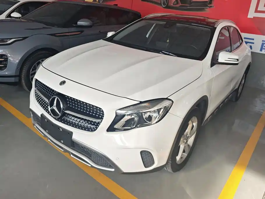 Mercedes-Benz GLA 2019
