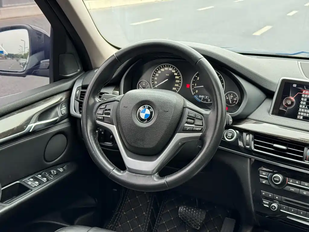 BMW X5 2014 — фото 5