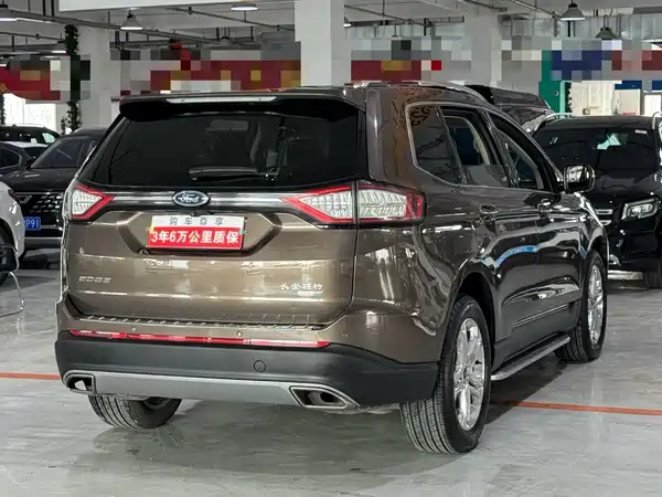 Ford Edge 2015