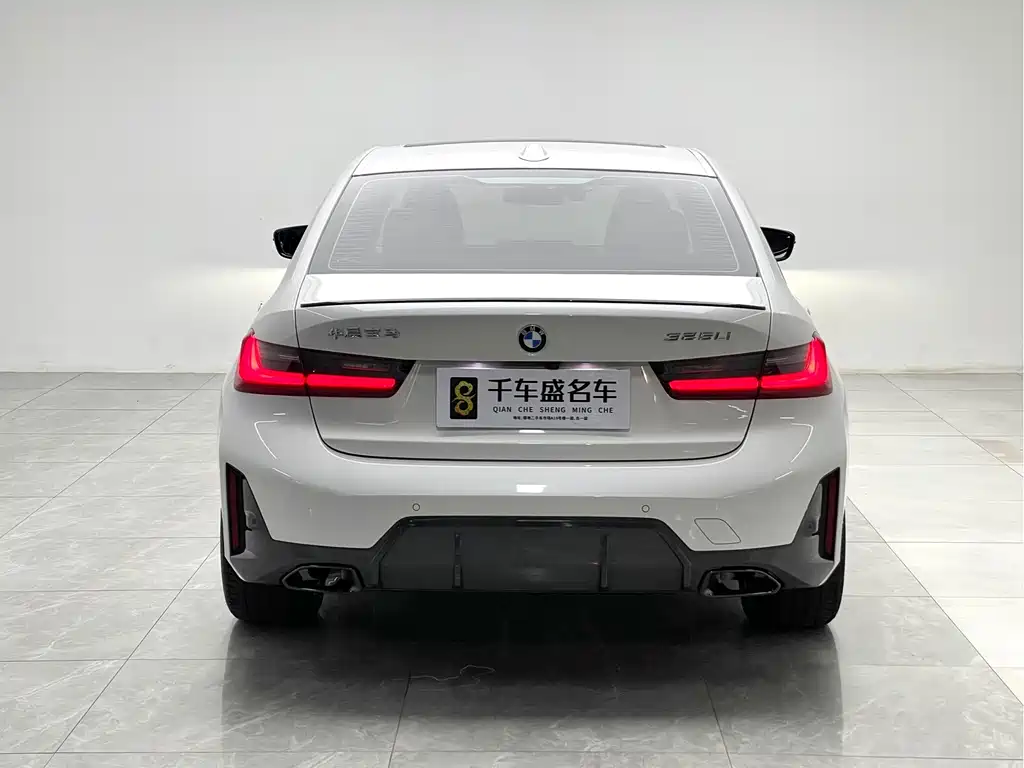 BMW 3 Series 2024