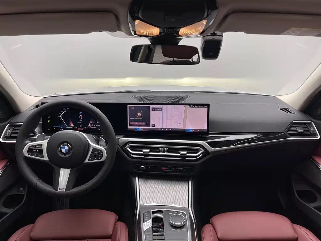 BMW 3 Series 2024 — фото 13
