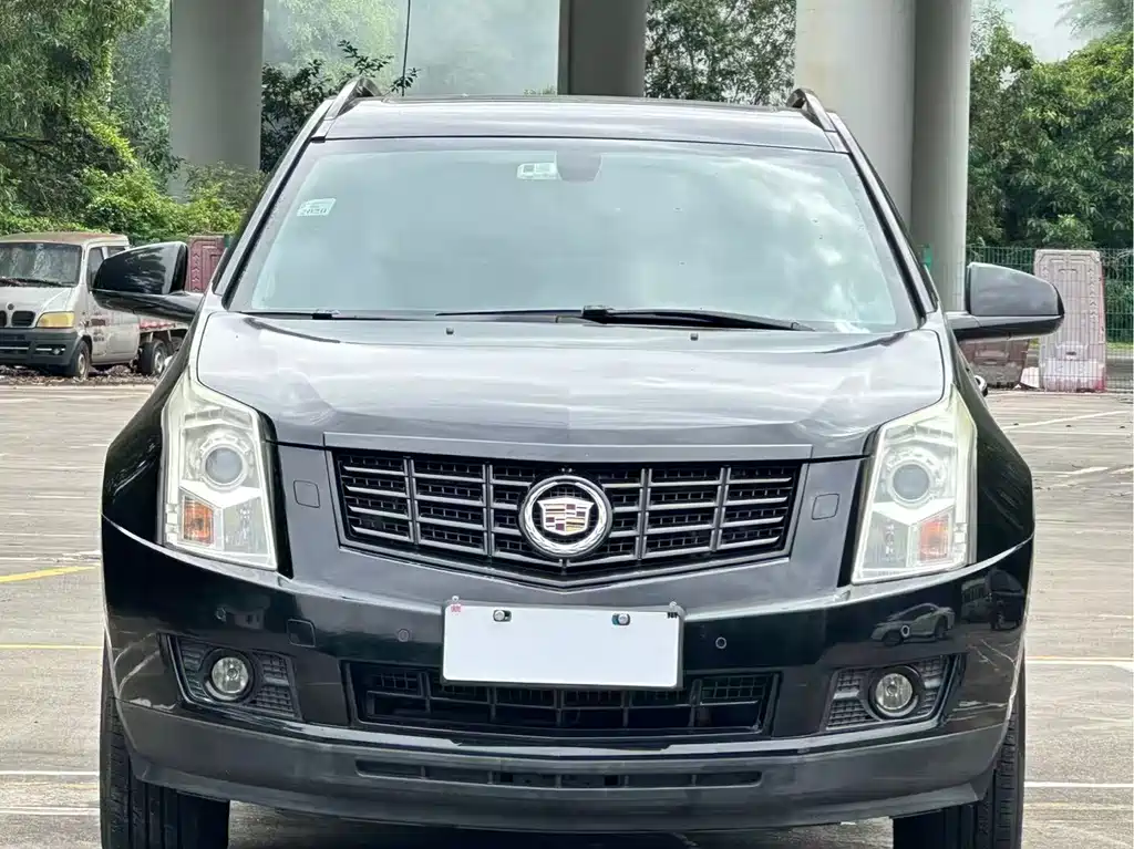 Cadillac SRX 2016 — фото 2