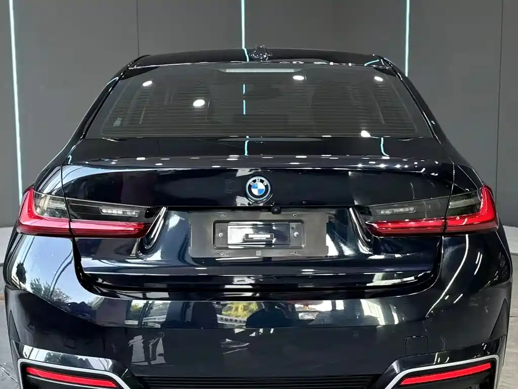 BMW i3 2023 — фото 7
