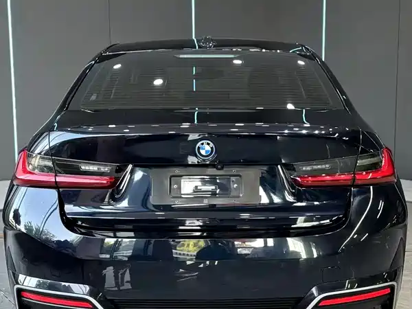 BMW i3 2023
